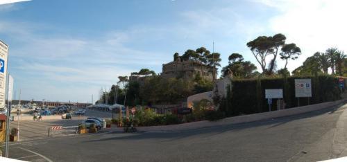 Hotel L'Isola Santa Marinella Exterior photo